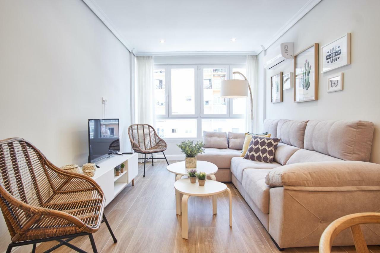 Arjona Riverside Central Deluxe By Valcambre Seville Ngoại thất bức ảnh