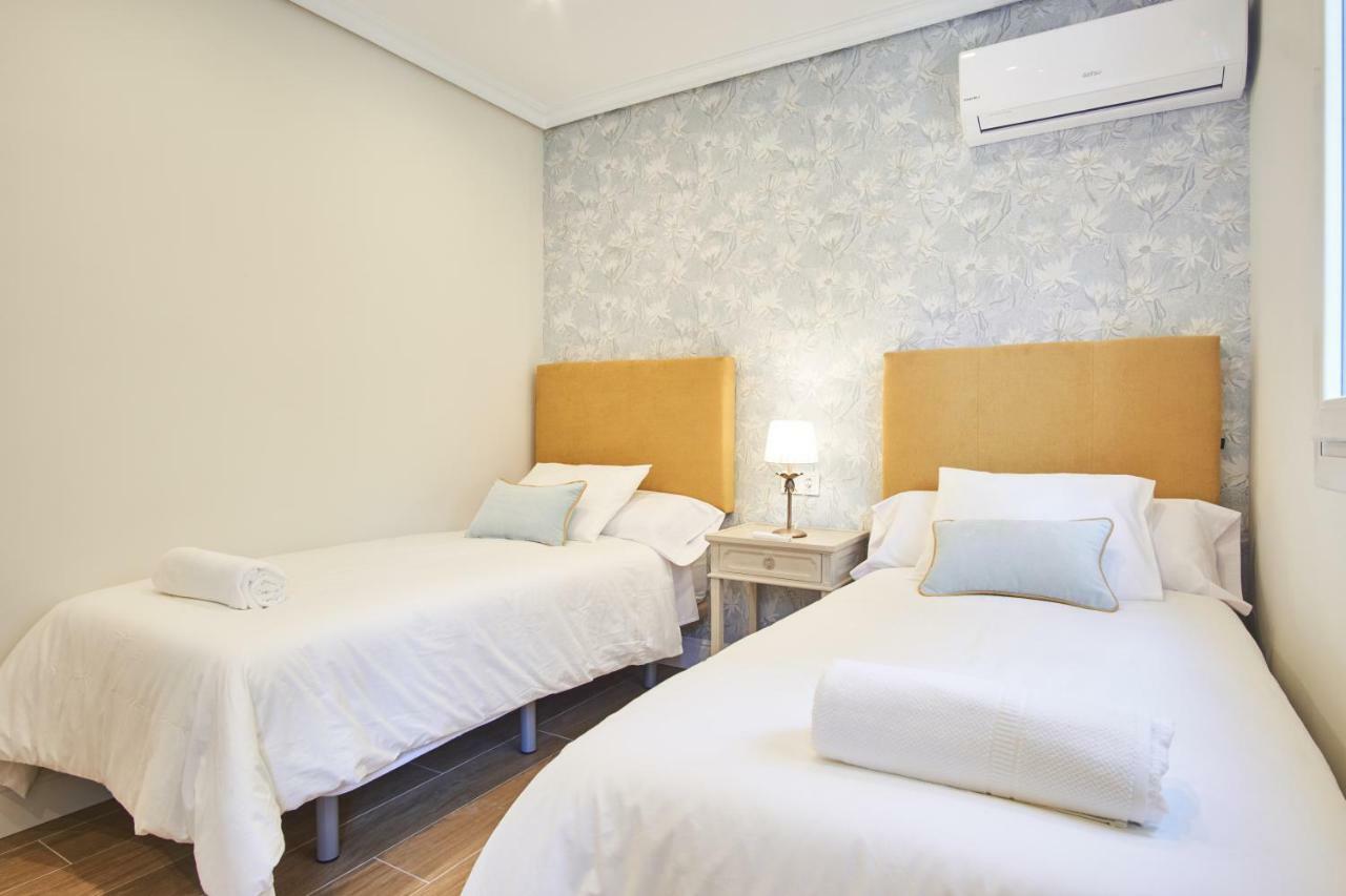 Arjona Riverside Central Deluxe By Valcambre Seville Ngoại thất bức ảnh