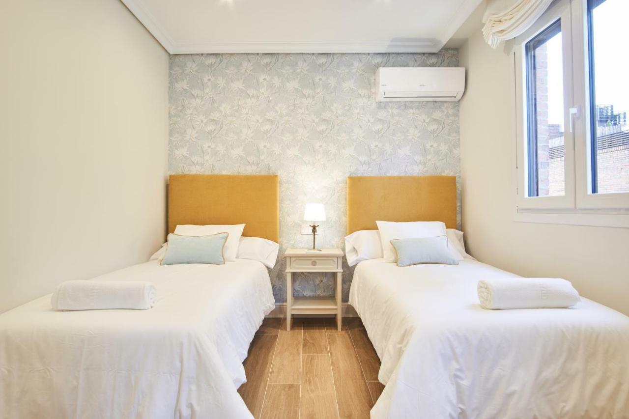 Arjona Riverside Central Deluxe By Valcambre Seville Ngoại thất bức ảnh